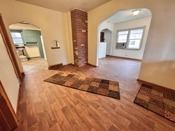 315 S 1st ST, Marshall, MN 56258