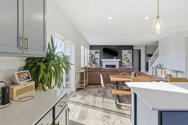 3140 Sunflower WAY NW, Prior Lake, MN 55352