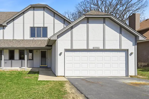 2243 Mahogany WAY, Eagan, MN 55122