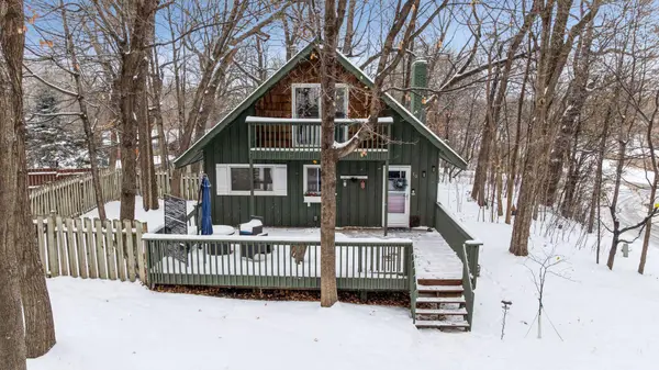 10 Birch Bluff RD, Tonka Bay, MN 55331