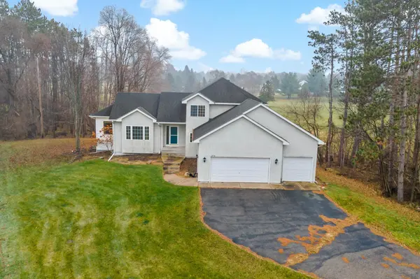 674 208th LN NE, East Bethel, MN 55011
