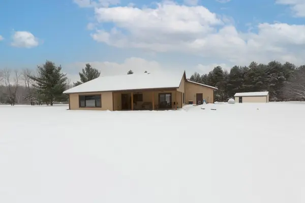 N6785 865th ST, Elk Mound, WI 54739