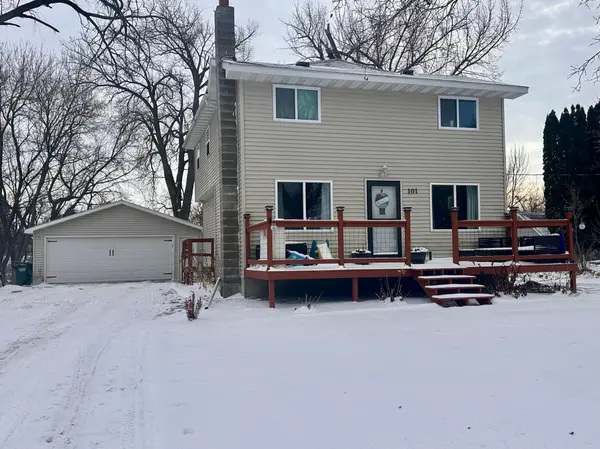101 Axel AVE E, Grove City, MN 56243