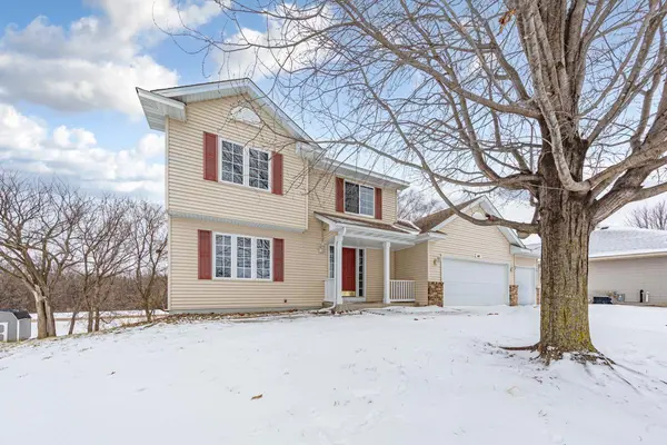 607 Miller CT, Dundas, MN 55019