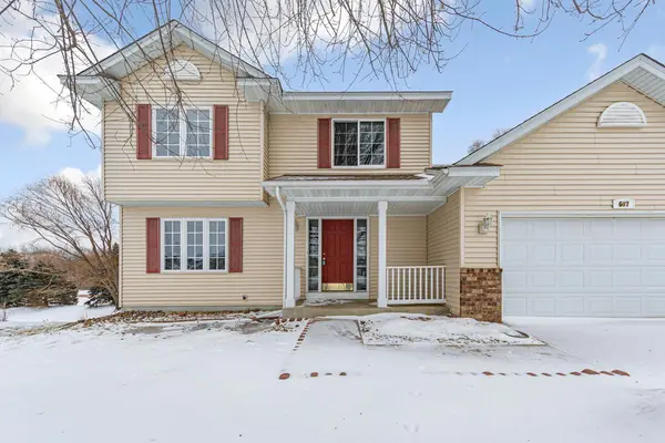 607 Miller CT, Dundas, MN 55019