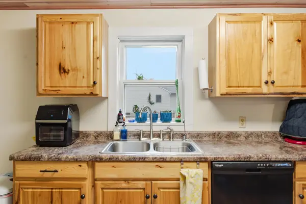 115 3rd ST S, Raymond, MN 56282