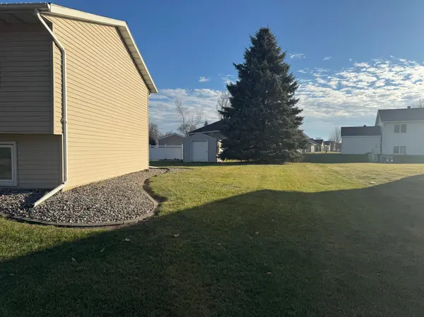 1505 Westmore AVE, Wahpeton, ND 58075