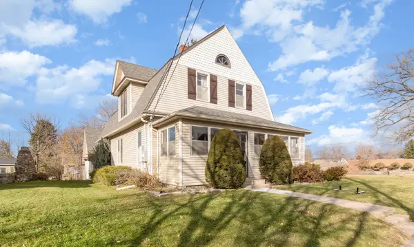 1004 College AVE, Red Wing, MN 55066