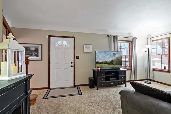 1926 Flandrau ST N, Maplewood, MN 55109