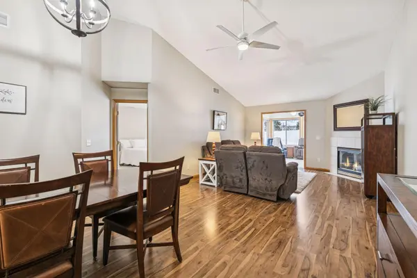 14549 Beverley LN, Savage, MN 55378