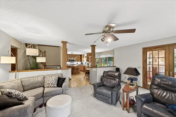 9957 171st ST W, Lakeville, MN 55044