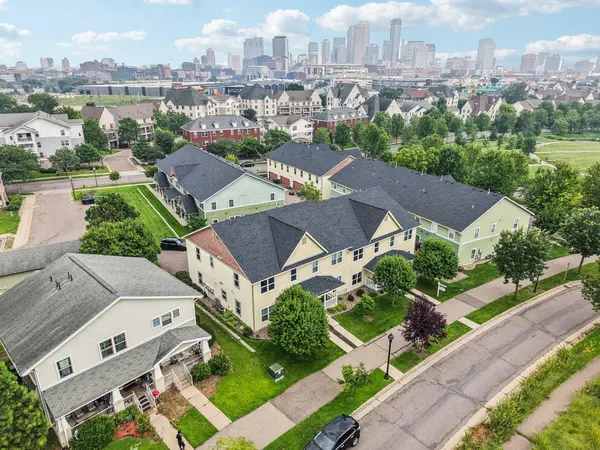 1006 Van White Memorial BLVD, Minneapolis, MN 55411