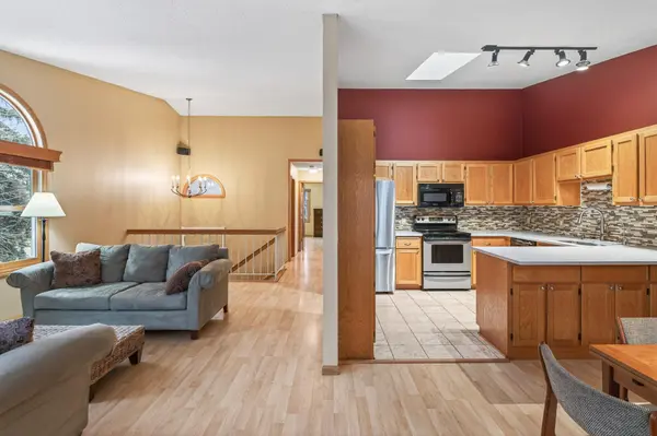 4249 Boulder Ridge PT, Eagan, MN 55122