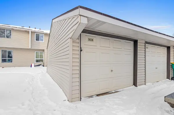 5636 Brookdale DR N, Brooklyn Park, MN 55443