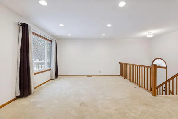 105 South DR #D, Circle Pines, MN 55014