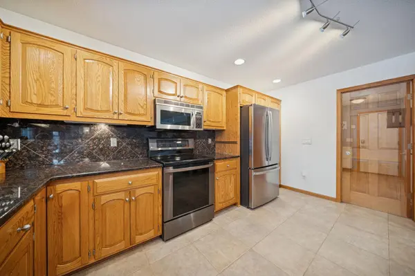 117 Hope CT, Mankato, MN 56001