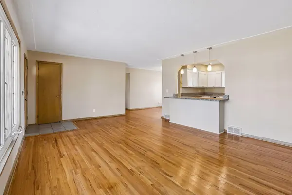 6350 Washington ST NE, Fridley, MN 55432