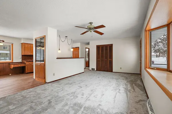 10933 Gettysburg AVE N, Champlin, MN 55316