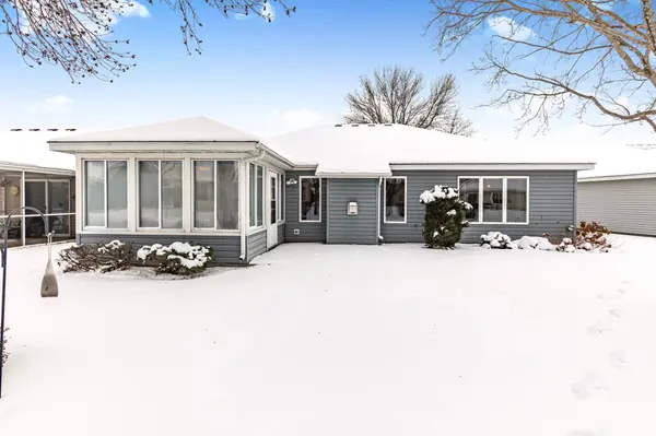 123 Willow Creek DR, Waite Park, MN 56387