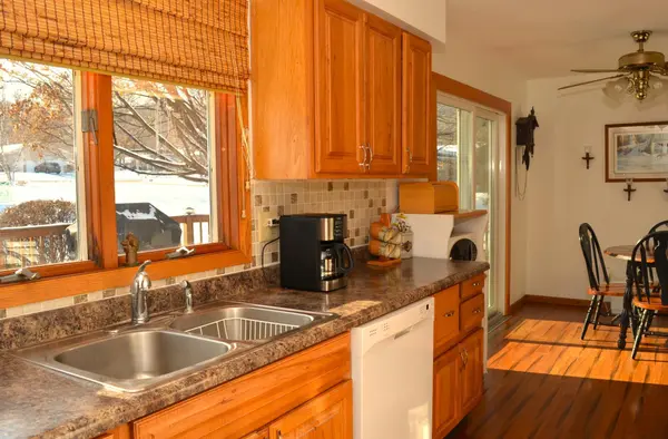3557 Skyline DR, Red Wing, MN 55066