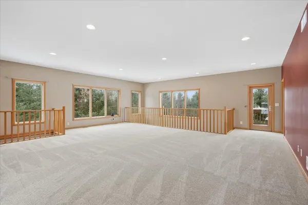 1047 174th ST, Hammond, WI 54015