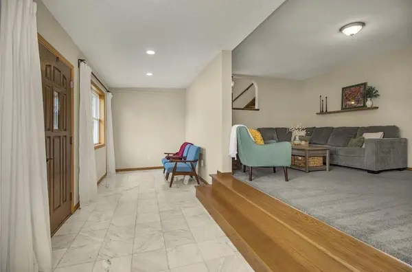533 1st AVE S, South Saint Paul, MN 55075