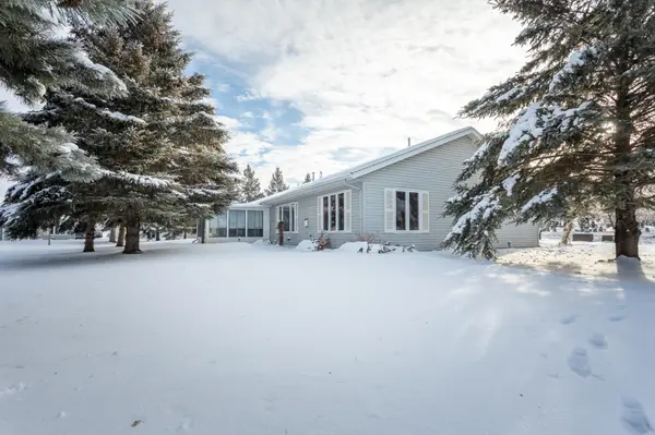 723 Amanda LN, Alexandria, MN 56308