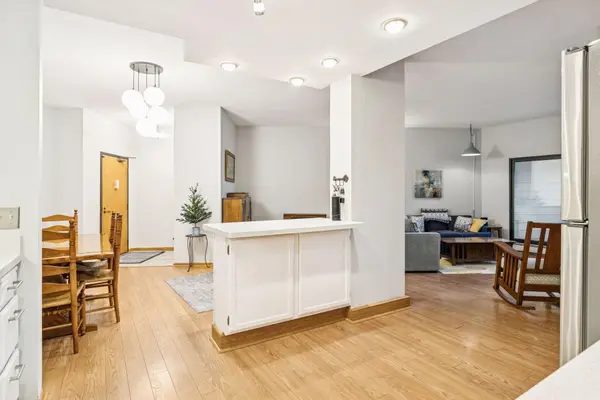 2265 Youngman AVE #403E, Saint Paul, MN 55116