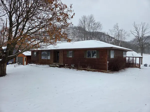 306 S Burr Oak ST, Rushford, MN 55971