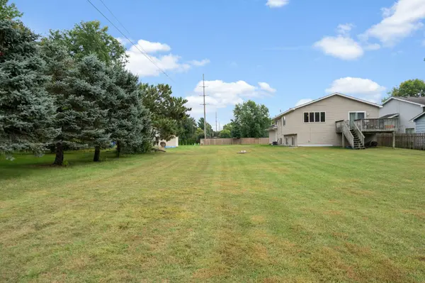 11094 Thrush ST NW, Coon Rapids, MN 55433