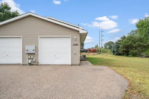 11094 Thrush ST NW, Coon Rapids, MN 55433