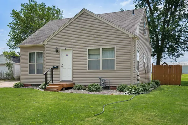221 E Park ST, Owatonna, MN 55060