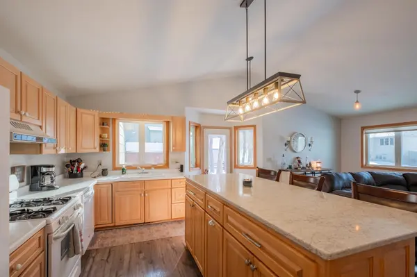 2100 Taylor CT, Northfield, MN 55057
