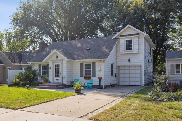 1439 10th ST S, Fargo, ND 58103