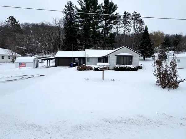 453 Spring Creek RD S, Red Wing, MN 55066