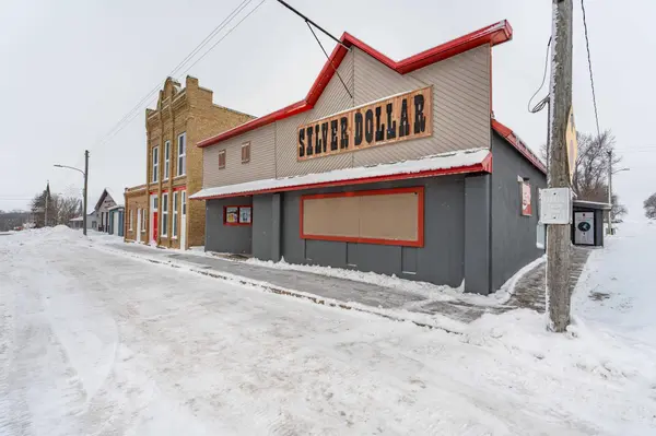 209 W Broadway,  Elizabeth,  MN 56533