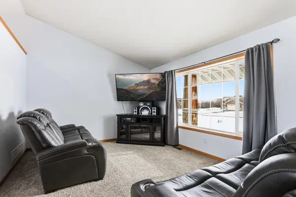 15732 100th ST SE, Becker, MN 55308