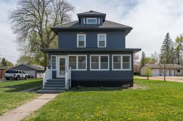 240 Cleveland AVE W, Winnebago, MN 56098