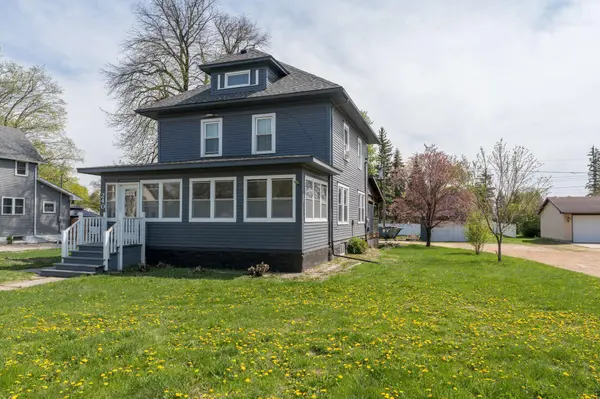 240 Cleveland AVE W, Winnebago, MN 56098
