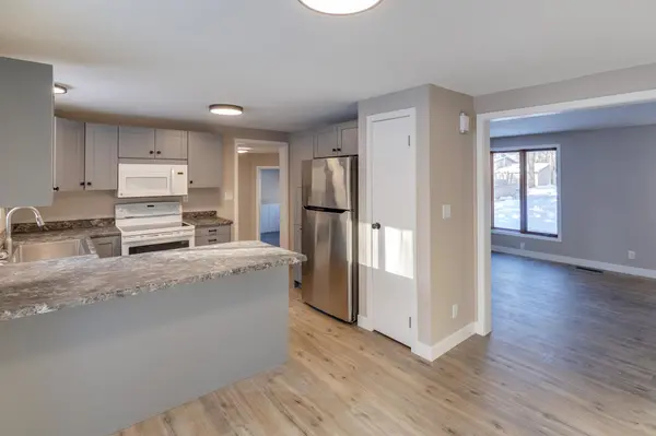 6169 Donald ST, Baxter, MN 56425