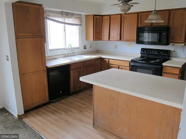 512 Central AVE W, Saint Paul, MN 55103