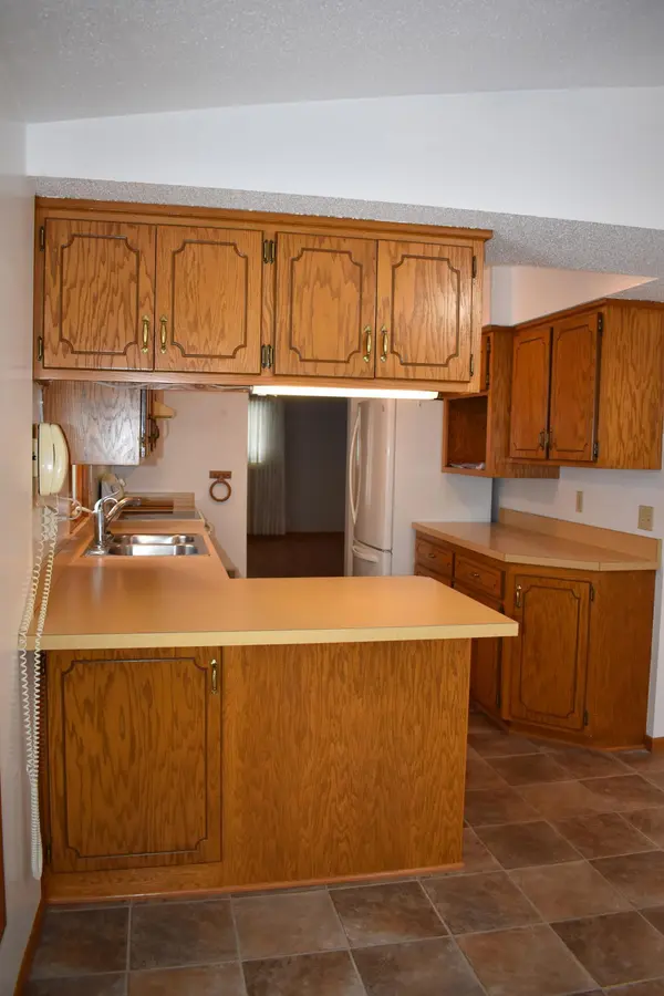 861 83rd AVE NE, Spring Lake Park, MN 55432