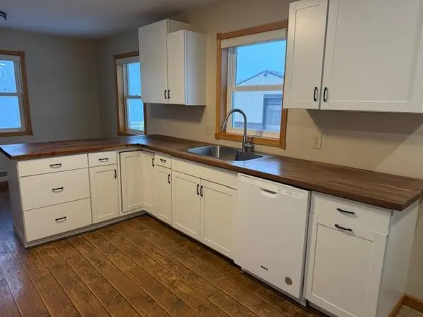 431 Highway AVE S, Blooming Prairie, MN 55917