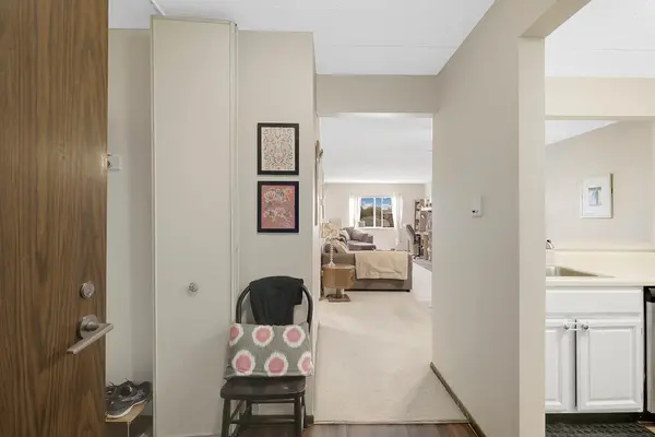 3300 Louisiana AVE S #517, Saint Louis Park, MN 55426