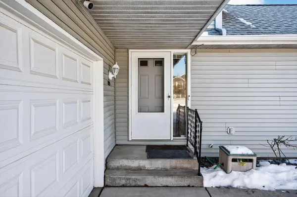 2193 Grafton AVE N, Oakdale, MN 55128