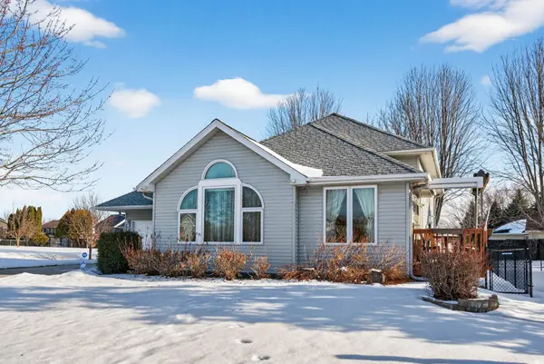 2193 Grafton AVE N, Oakdale, MN 55128