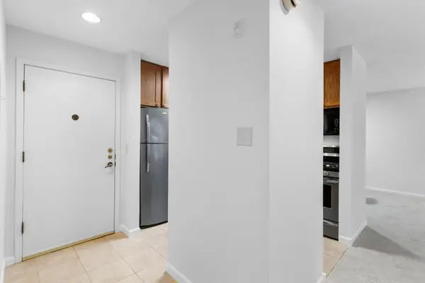 7500 Cahill RD #103C, Edina, MN 55439