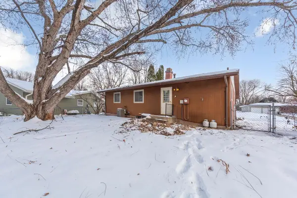 1110 Linden ST S, Northfield, MN 55057