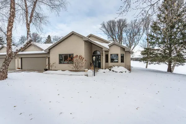 2207 Brookwood CT, Fergus Falls, MN 56537