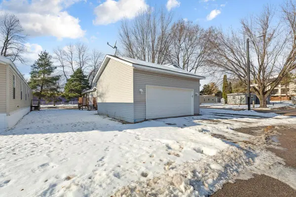 436 W Hudson AVE W, Mankato, MN 56001